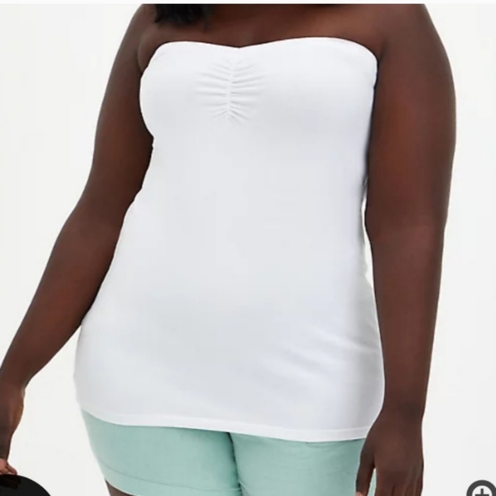 🆕️3X WHITE RUCHED FOXY TUBE TOP
